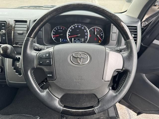 TOYOTA HIACE VAN 2WD 2017 Image 31