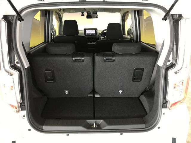 DAIHATSU MOVE CUSTOM 4WD 2018 Image 31