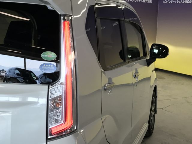 DAIHATSU MOVE CUSTOM 4WD 2018 Image 31