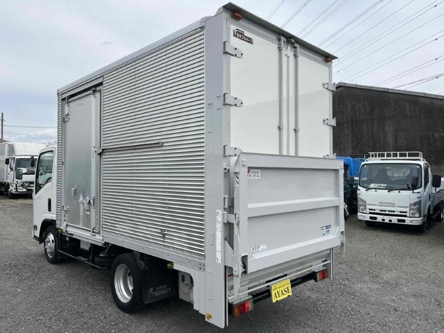 ISUZU ELF 2013 Image 31