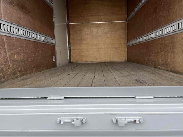 ISUZU ELF 2013 Image 31