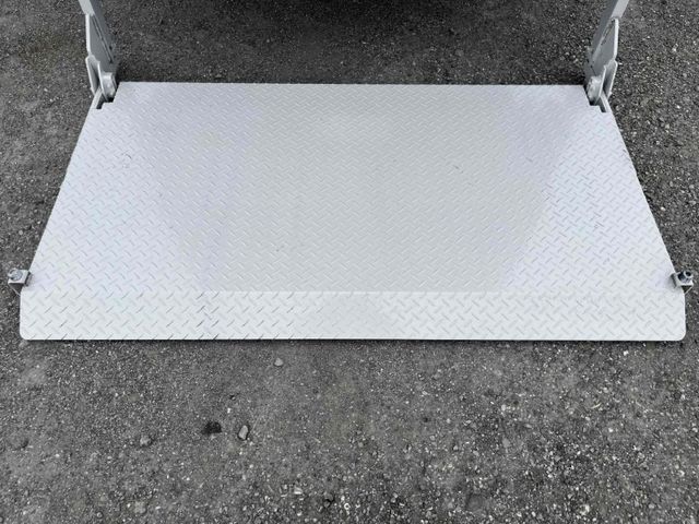 ISUZU ELF 2013 Image 31