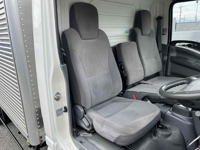 ISUZU ELF 2013 Image 31