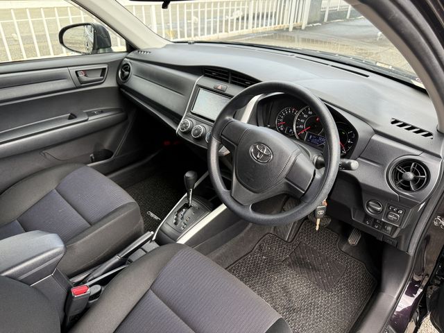 TOYOTA COROLLA FIELDER 2018 Image 31