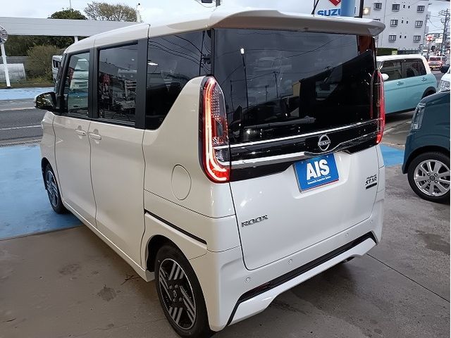 NISSAN ROOX 2023 Image 31