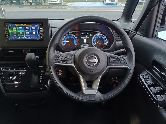 NISSAN ROOX 2023 Image 31