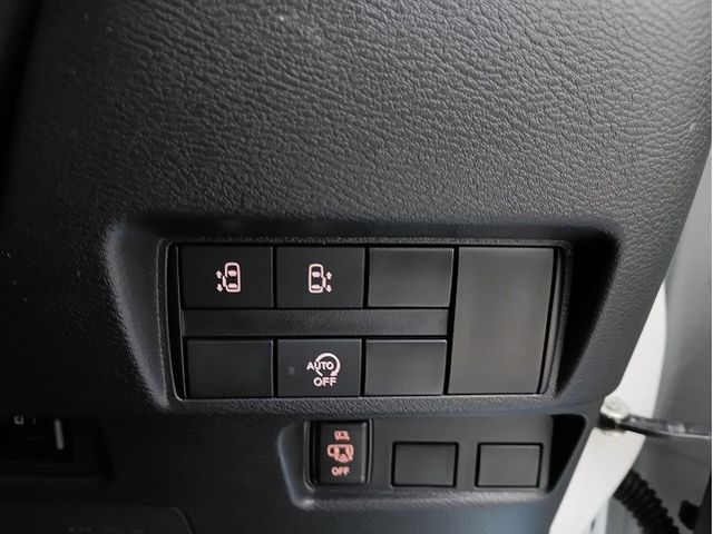 NISSAN ROOX 2023 Image 31