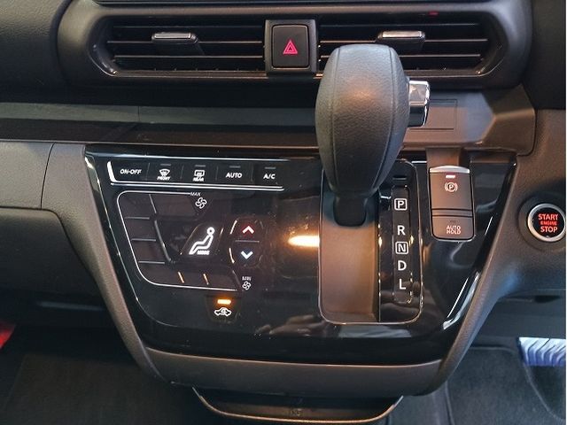 NISSAN ROOX 2023 Image 31