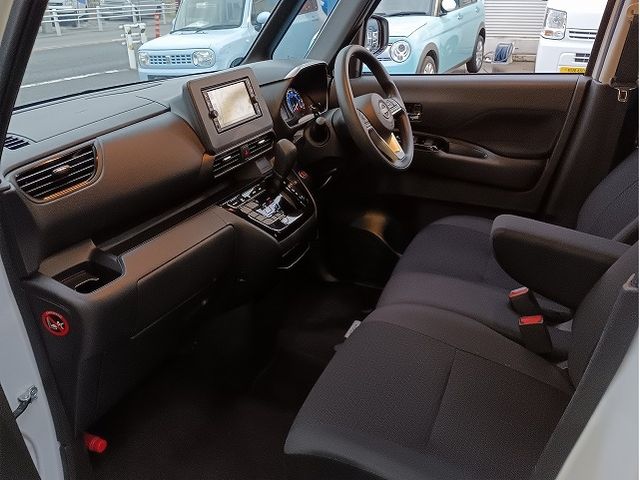 NISSAN ROOX 2023 Image 31