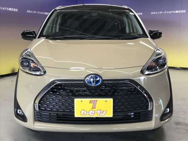 TOYOTA SIENTA HYBRID 2021 Image 31