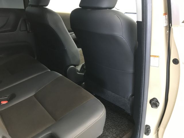 TOYOTA SIENTA HYBRID 2021 Image 31