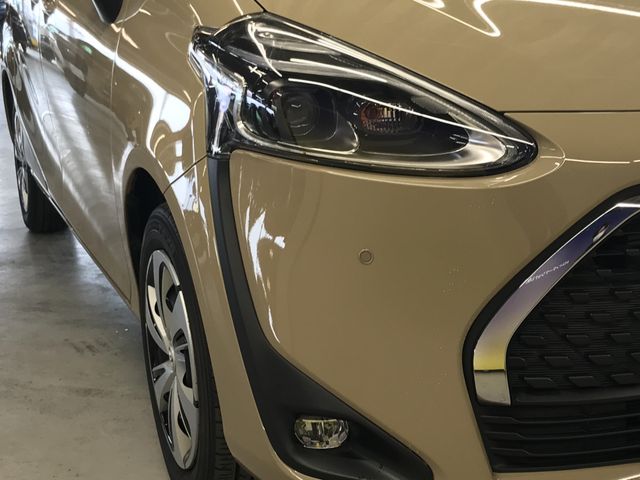 TOYOTA SIENTA HYBRID 2021 Image 31