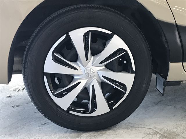 TOYOTA SIENTA HYBRID 2021 Image 31