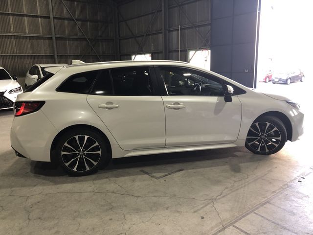 TOYOTA COROLLA TOURING 2021 Image 31