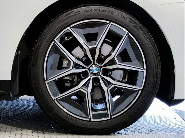 BMW 5SERIES SEDAN 2024 Image 31