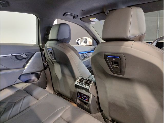 BMW 5SERIES SEDAN 2024 Image 31