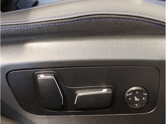 BMW 5SERIES SEDAN 2024 Image 31