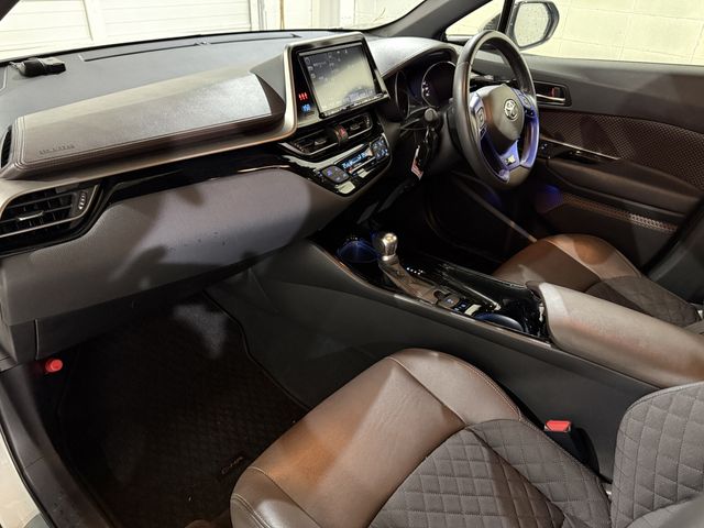 TOYOTA C-HR 4WD 2017 Image 31