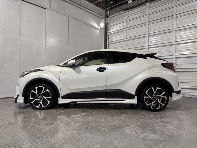 TOYOTA C-HR 4WD 2017 Image 31