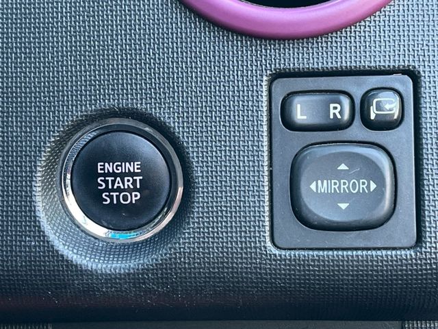 TOYOTA SPADE 2013 Image 31