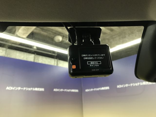 HONDA VEZEL E:HEV 2023 Image 31