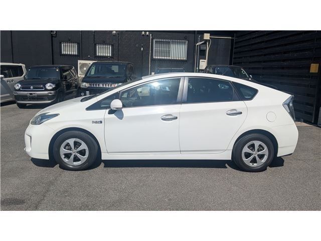 TOYOTA PRIUS PHV 2012 Image 31