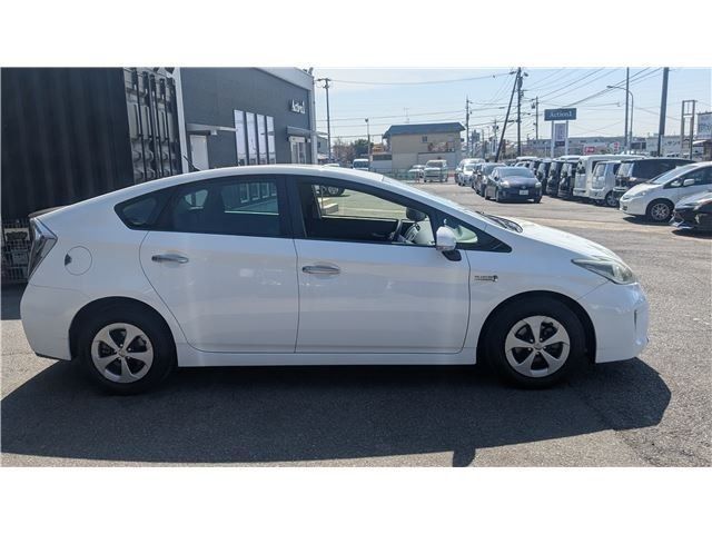 TOYOTA PRIUS PHV 2012 Image 31