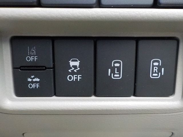 NISSAN NV100 CLIPPER RIO 2023 Image 31