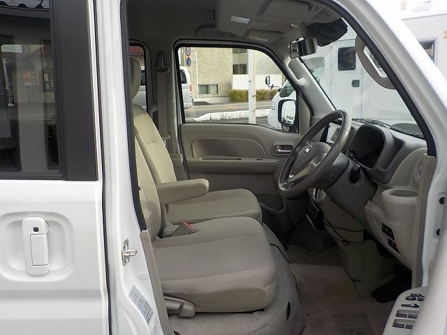 NISSAN NV100 CLIPPER RIO 2023 Image 31