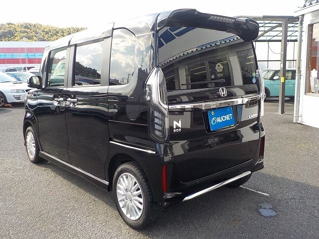 HONDA N BOX CUSTOM 4WD 2021 Image 31