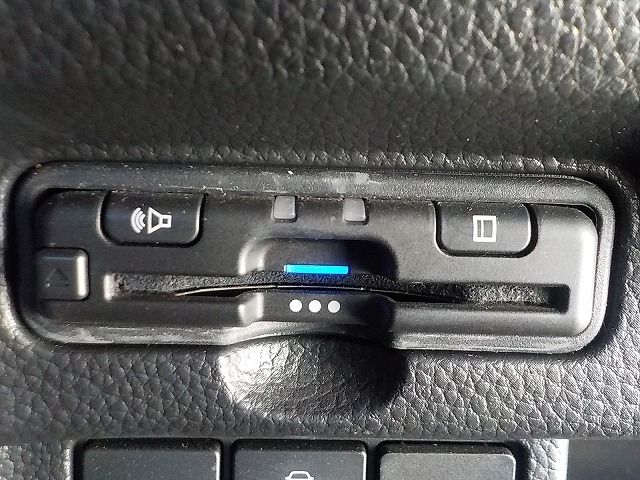 HONDA N BOX CUSTOM 4WD 2021 Image 31