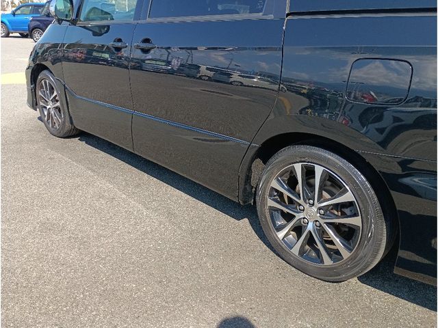 TOYOTA ESTIMA 2013 Image 31