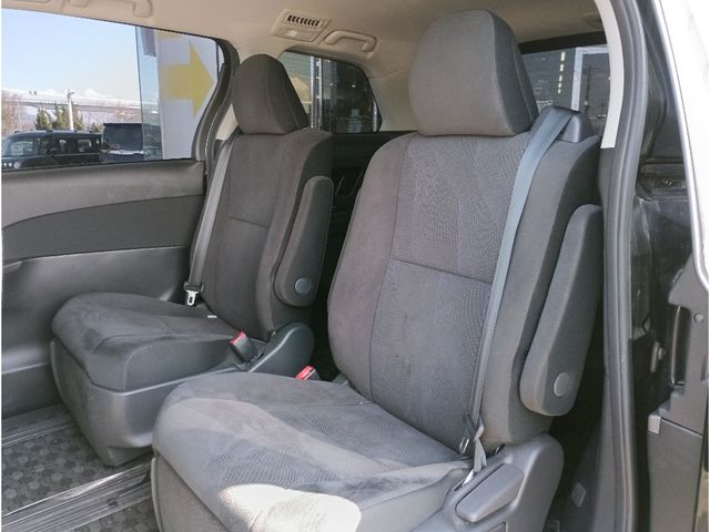 TOYOTA ESTIMA 2013 Image 31