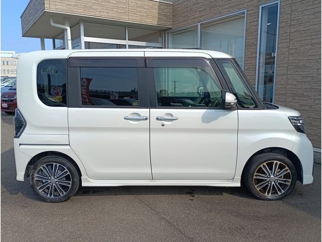 DAIHATSU TANTO CUSTOM 2018 Image 31