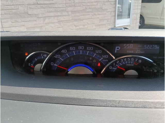 DAIHATSU TANTO CUSTOM 2018 Image 31