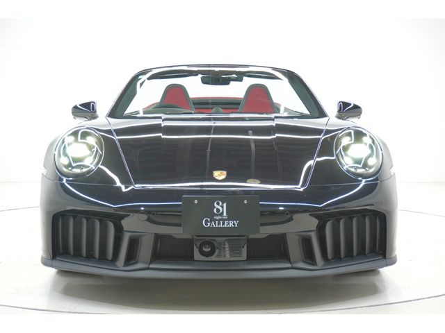 PORSCHE 911 OPEN 2025 Image 31