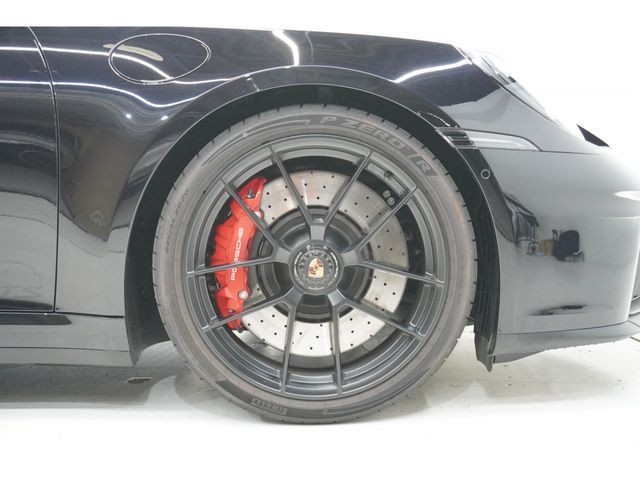 PORSCHE 911 OPEN 2025 Image 31