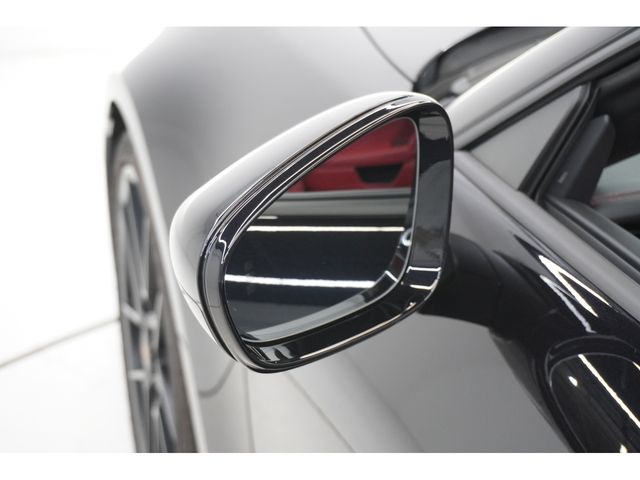 PORSCHE 911 OPEN 2025 Image 31