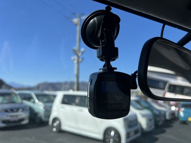 HONDA ACTY VAN 2016 Image 31