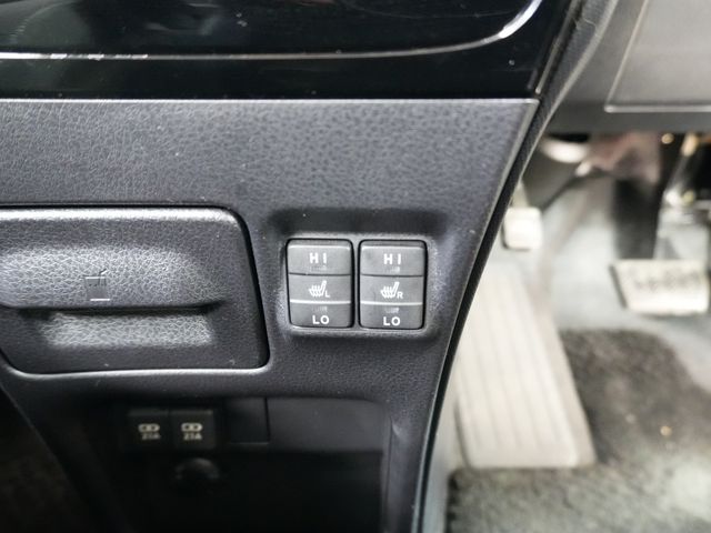 TOYOTA NOAH 2020 Image 31