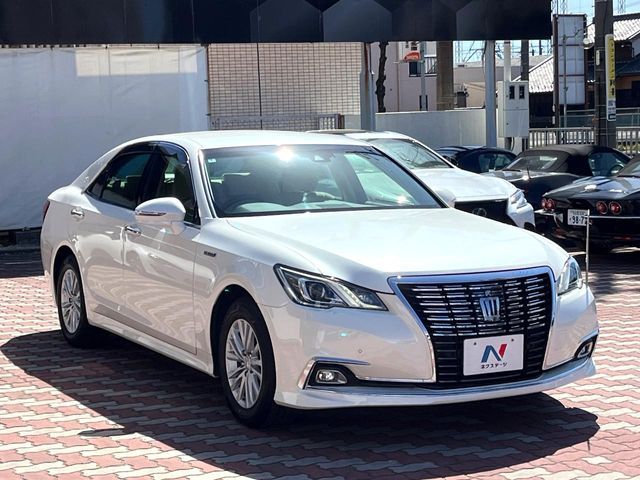 TOYOTA CROWN SEDAN HYBRID 2018 Image 31