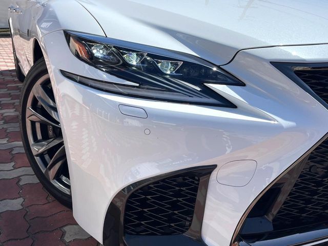 TOYOTA LEXUS LS500 2018 Image 31