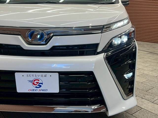 TOYOTA VOXY HYBRID 2019 Image 31