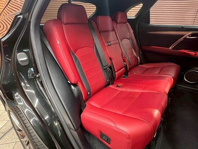 TOYOTA LEXUS RX450H AWD 2019 Image 31