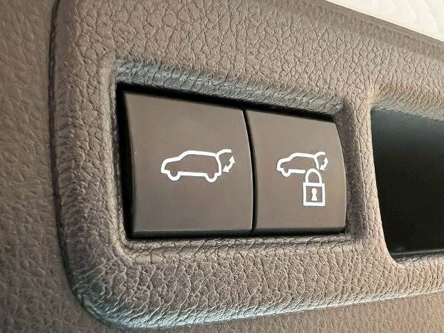 TOYOTA HARRIER 2WD 2023 Image 31