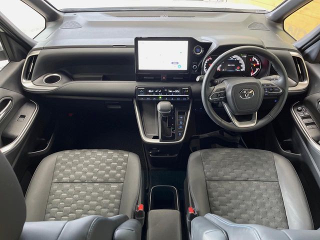 TOYOTA VOXY 2023 Image 31