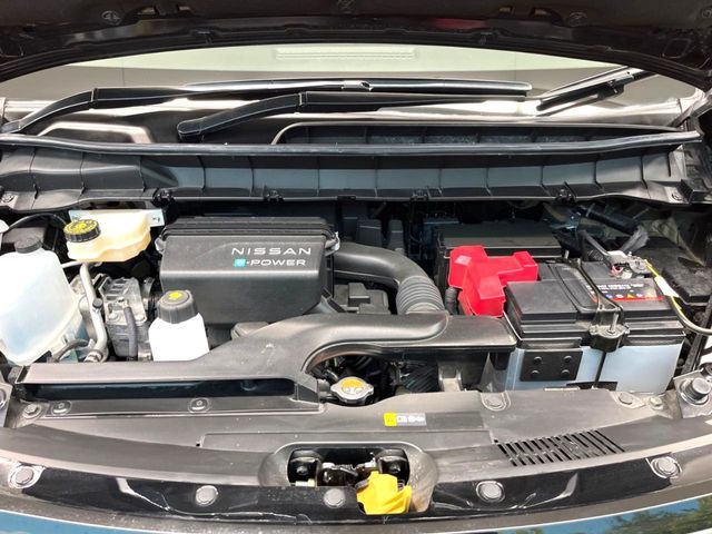 NISSAN SERENA  WG 2023 Image 31