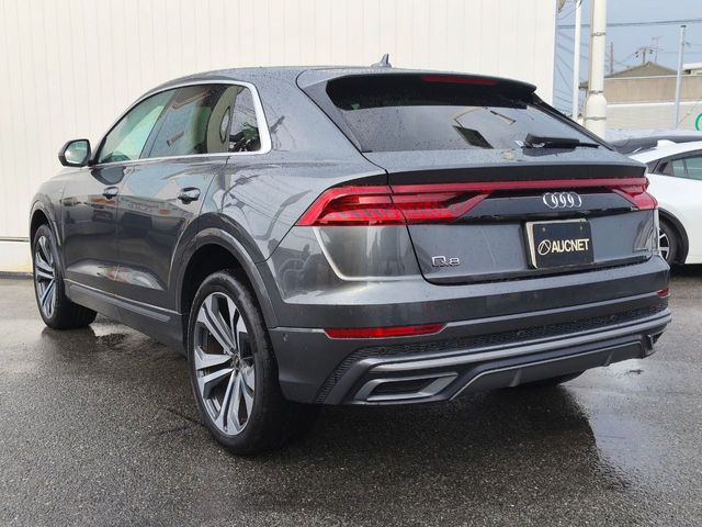 AUDI Q8 2023 Image 31