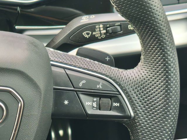 AUDI Q8 2023 Image 31