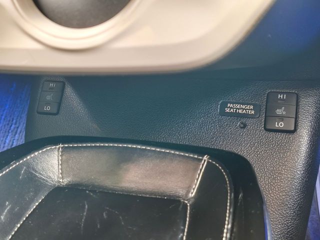 TOYOTA PRIUS 2016 Image 31